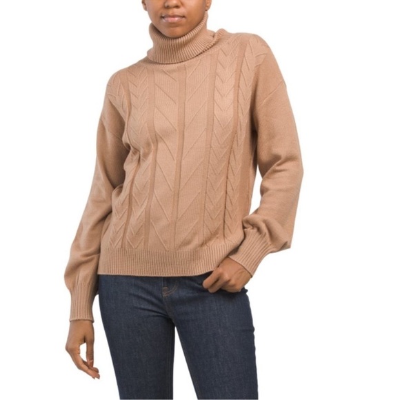 NWT Ellen Tracy Cable Knit Turtleneck Sweater in Camel, Size Medium - Picture 1 of 2